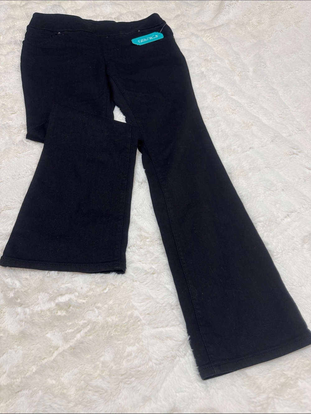 The Pioneer Woman Black Flare Leg Jean With Rose Embellishment